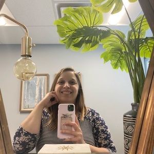 Meet your Posher, Christine